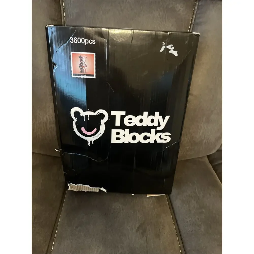 New Teddy Blocks Splat Bear, Building Set, Decoration Toy 3600 Pieces. Box Damag